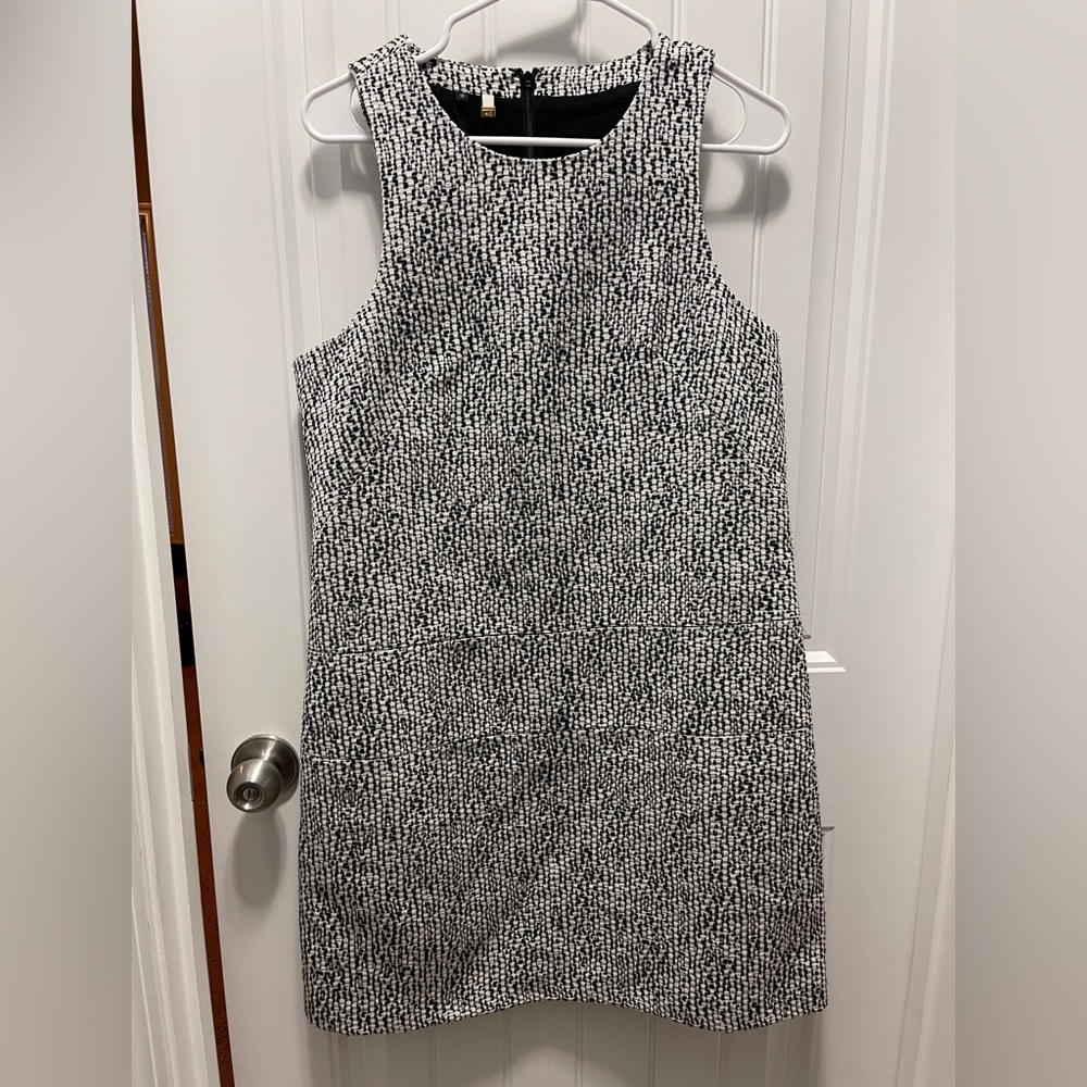 Super cute tweed dress! Worn once! Size 10